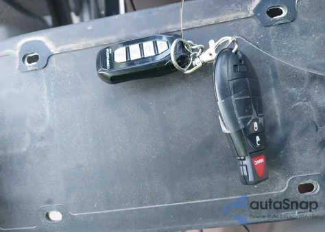 2014 Ram 1500 Tradesman из США, поврежденный, VIN 1C6RR6KG9ES127939